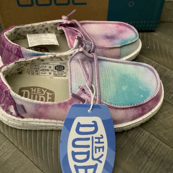 Hey Dude Kids Moccasins - Pink and Blue - Picture 2 of 10